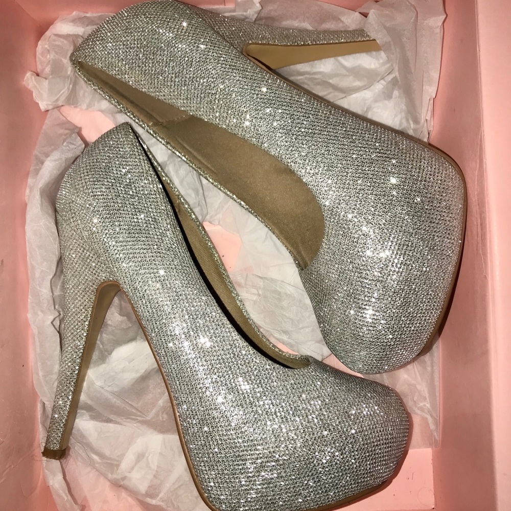 Silver Sparkly Platform Heels!